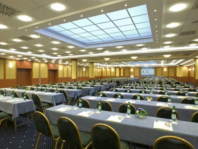 Danubius Hotel Hungaria City Center Budapest Exterior photo