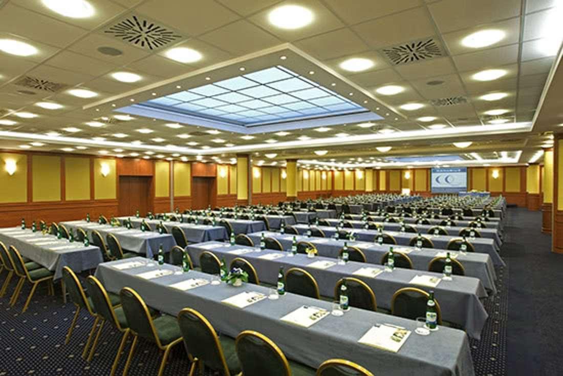 Danubius Hotel Hungaria City Center Budapest Exterior photo