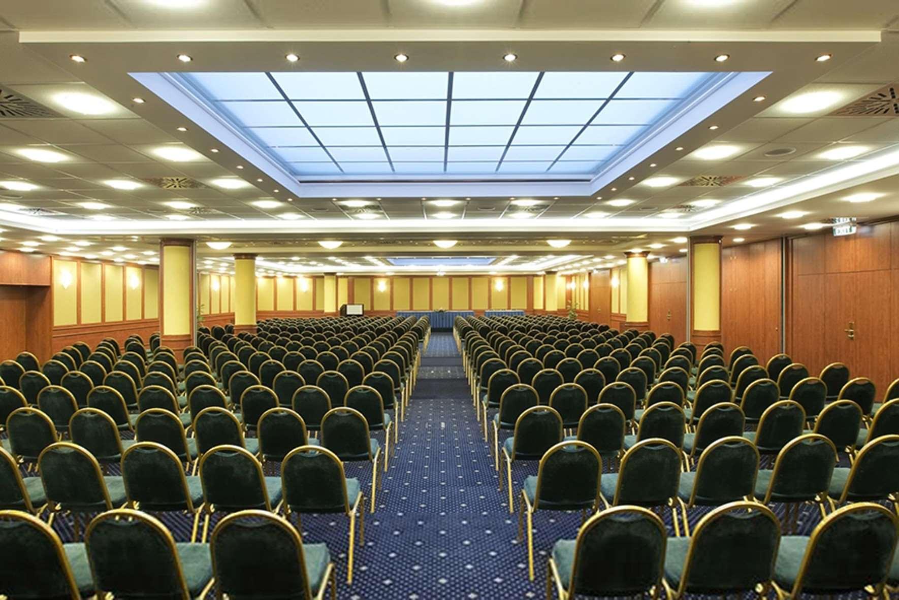 Danubius Hotel Hungaria City Center Budapest Exterior photo