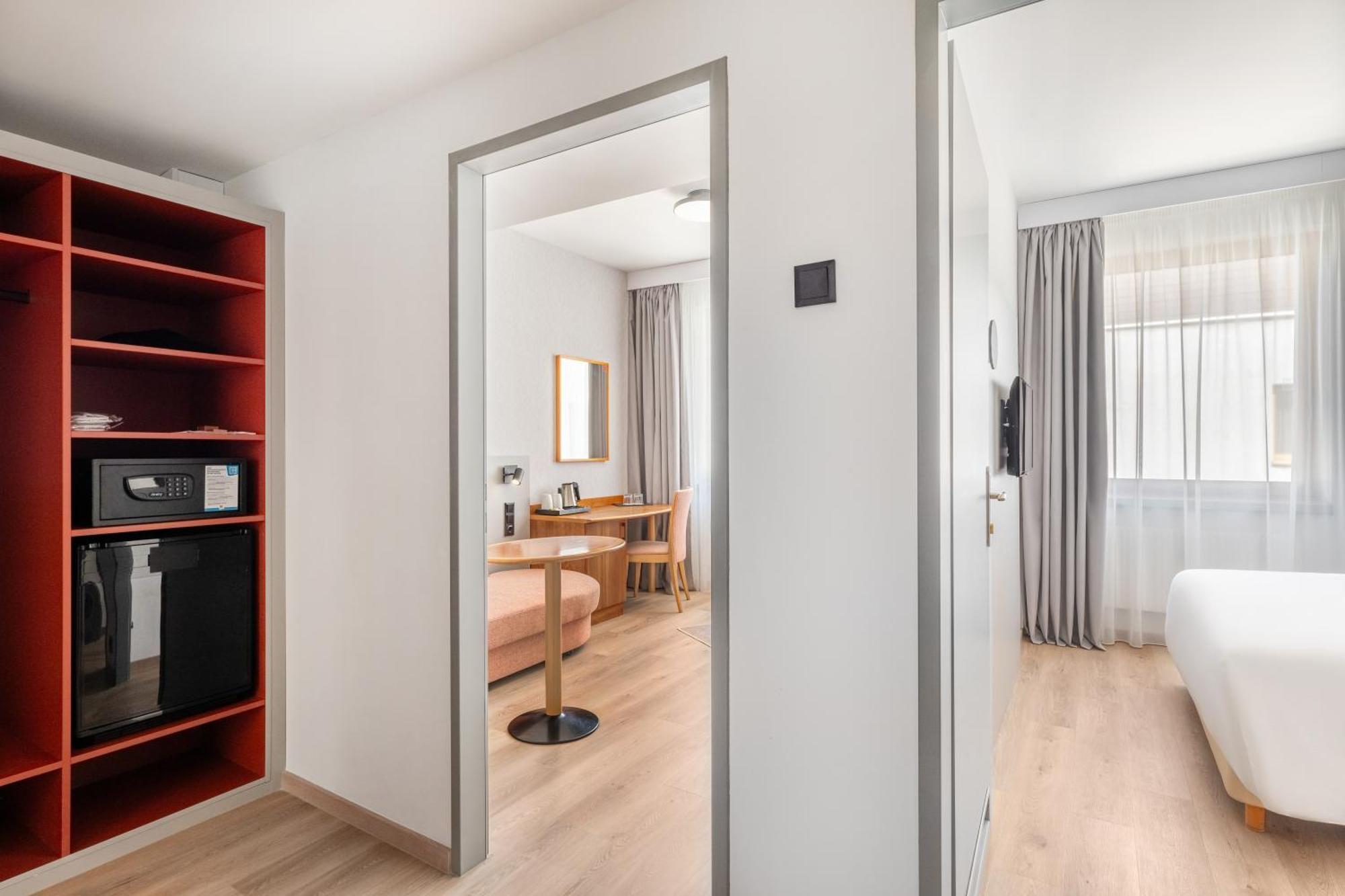 Danubius Hotel Hungaria City Center Budapest Room photo